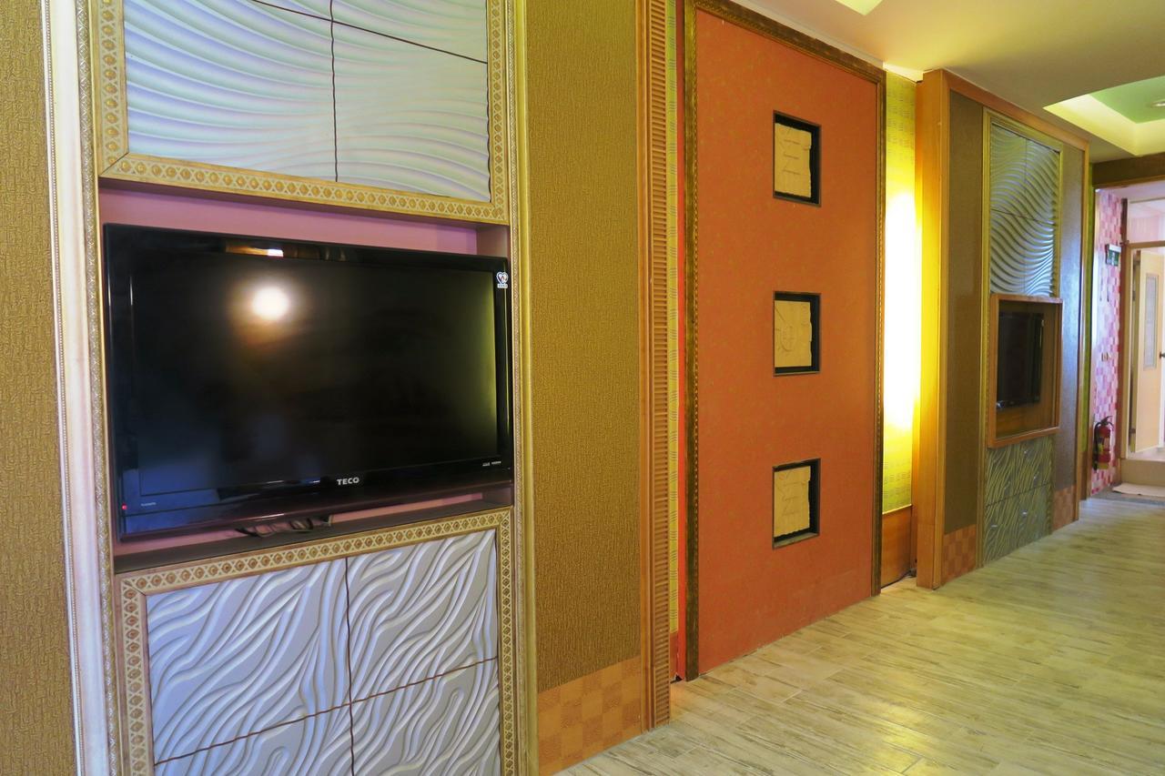 富晴汽車旅館fu Ching Motel Changhua City Exterior photo